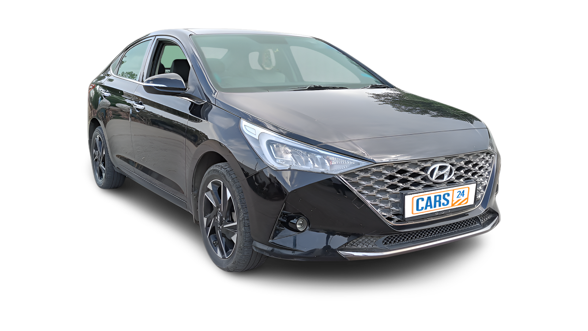 2022 Hyundai Verna - Sedan - Diesel - Manual - ₹10.68 lakh